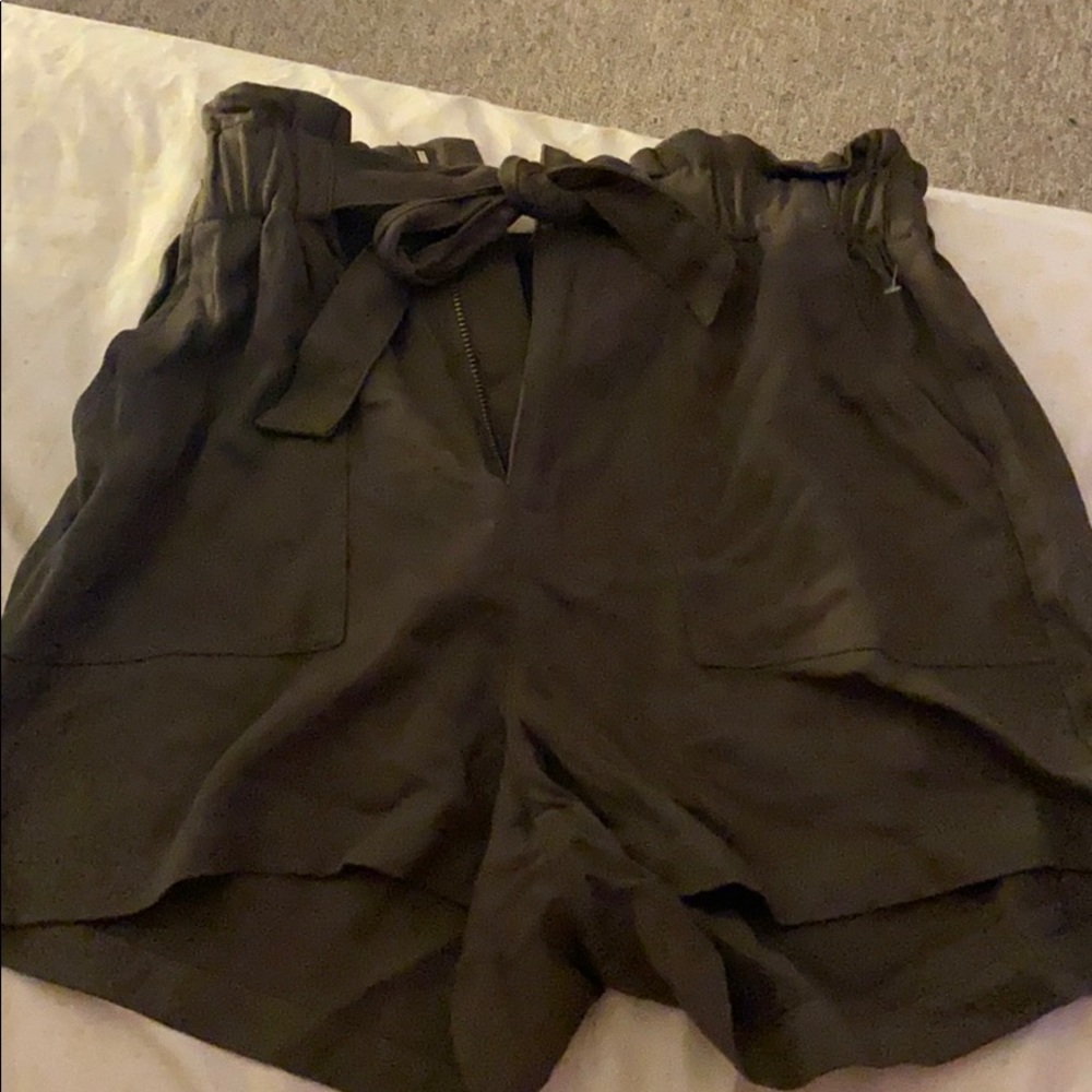 Green high waisted shorts
